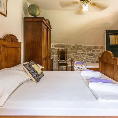 Mini Stone House Villa Omiš Екстериор снимка