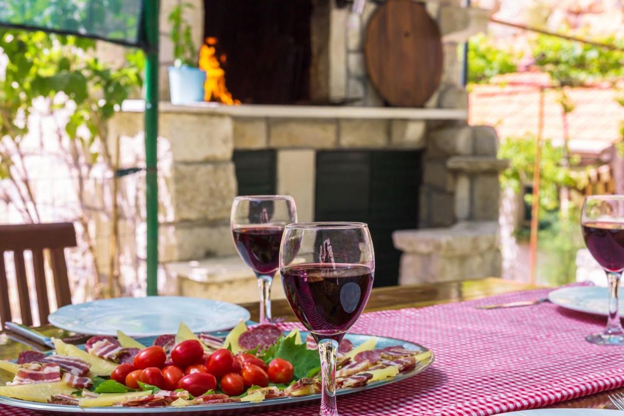 Mini Stone House Villa Omiš Екстериор снимка